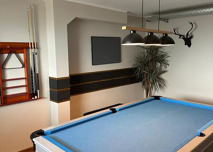 Jugendgästehaus Hotel *